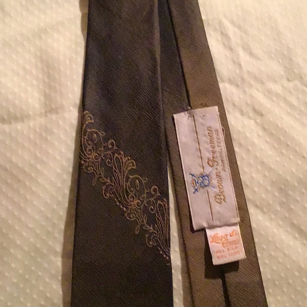 Men’s ties